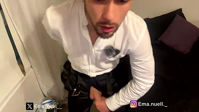 Emanuell   online show from April 12, 8:38 am