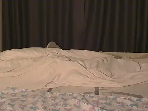 LionEdwin online show from March 10, 4:35 pm