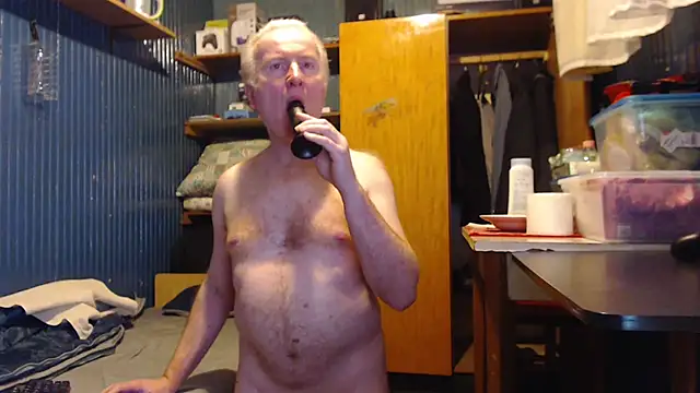 Snapshot of Vgy67Z95 chatting on February 10, 4:36 pm Vgy67Z95 online show from February 10, 4:36 pm