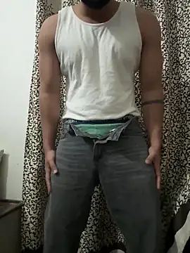 Rajbir0071 online show from October 28, 7:38 pm