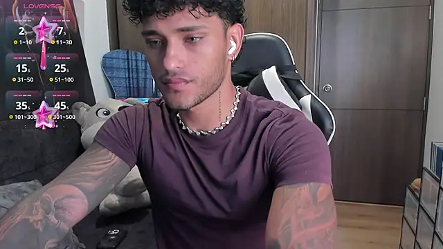 Alessandro Vanni online show from November 4, 12:39 pm