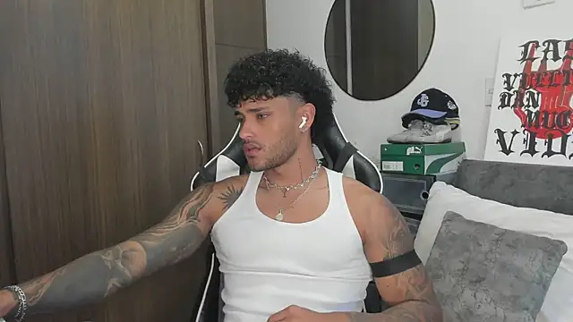 Alessandro Vanni online show from September 30, 1:03 pm