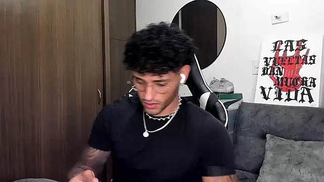 Alessandro Vanni online show from October 5, 11:09 pm