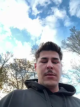 MvM58955050 online show from November 18, 2:43 pm