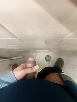 Snapshot of mayavi_baba chatting on December 10, 8:05 pm mayavi baba online show from December 10, 8:05 pm