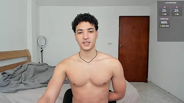 MitchellXD online show from December 24, 2:23 pm