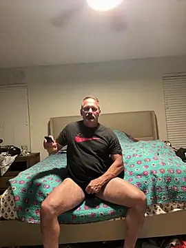 Bronco9602 online show from March 5, 12:51 am