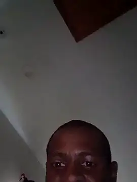 Maculine Stayr online show from February 15, 3:42 pm