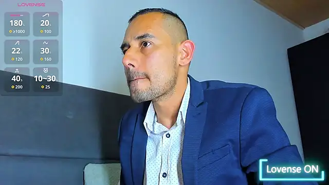 jhonyalzate2 online show from November 28, 3:10 am