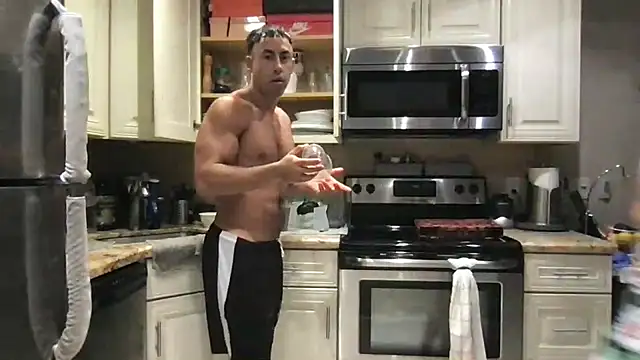 BigGuyMuscle online show from April 21, 2:26 am