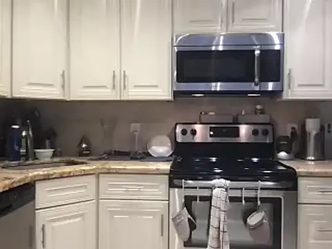 BigGuyMuscle online show from January 16, 6:37 pm