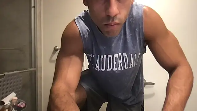 BigGuyMuscle online show from September 20, 1:05 am