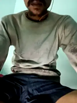 PrabV0319 online show from December 21, 8:00 am