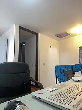 yequeal online show from February 22, 1:23 pm