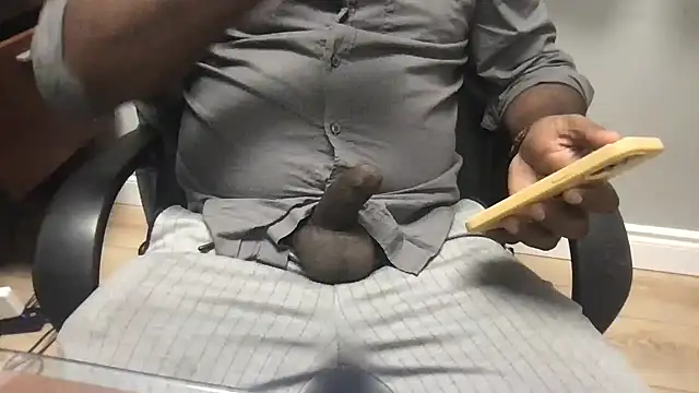 kirancanada1 online show from December 5, 10:45 pm