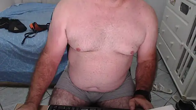 MysterBearMG online show from January 5, 11:08 pm