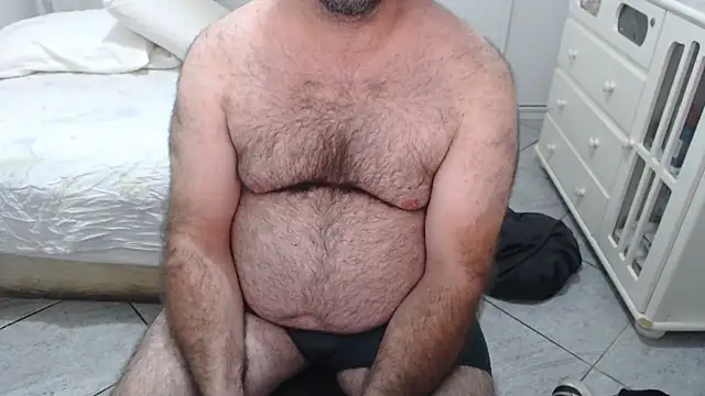 MysterBearMG online show from December 2, 12:25 am