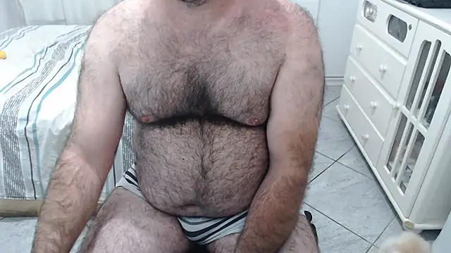 MysterBearMG online show from April 17, 11:51 pm