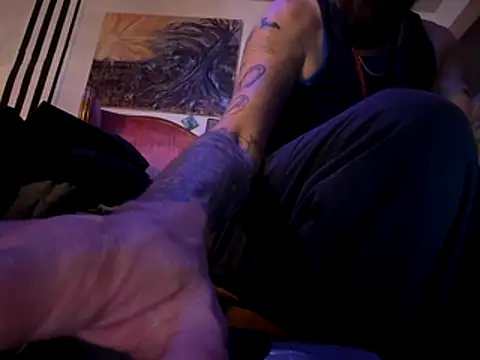 htk1975 online show from January 8, 8:08 am