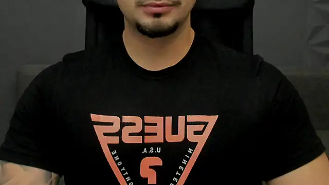 TonyWilcox online show from November 14, 6:27 am