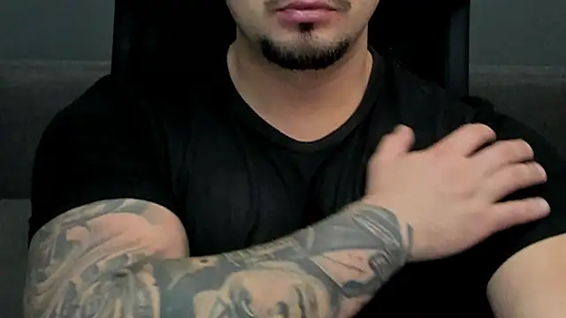 TonyWilcox online show from December 28, 6:39 am