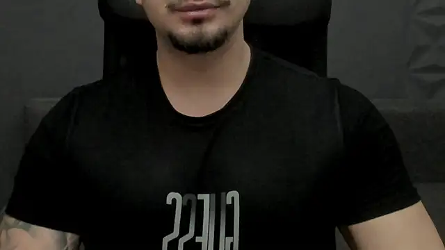 TonyWilcox online show from December 23, 6:55 am