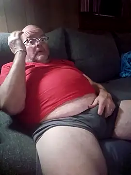 mrwizard4570 online show from April 15, 3:28 am