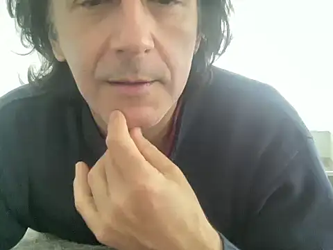 Snapshot of ALPHANDRE chatting on February 26, 1:19 pm ALPHANDRE online show from February 26, 1:19 pm
