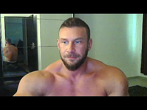 Snapshot of muscularkevin chatting on September 24, 1:20 pm muscularkevin online show from September 24, 1:20 pm