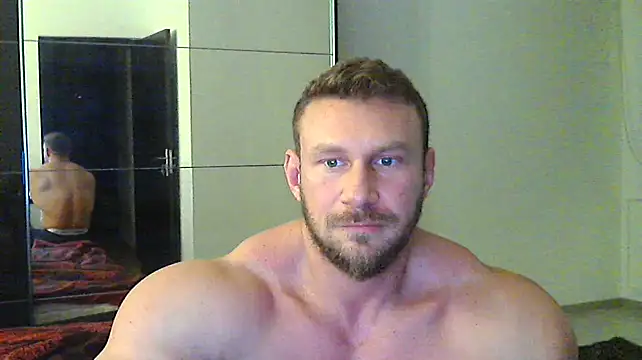 Snapshot of muscularkevin chatting on December 26, 3:10 pm muscularkevin online show from December 26, 3:10 pm