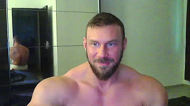 muscularkevin online show from January 14, 2:33 pm