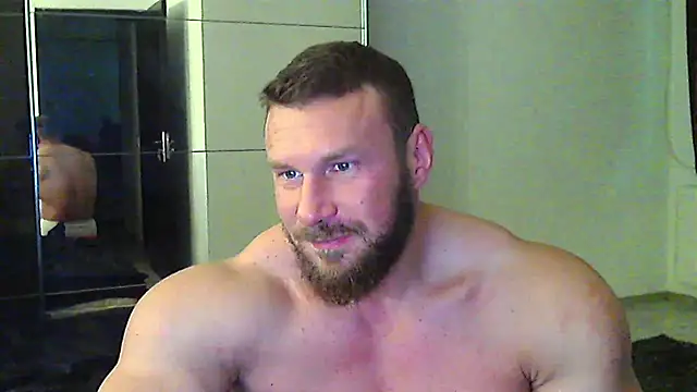 muscularkevin online show from March 22, 2:33 pm