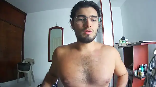 lechero226 online show from December 5, 7:43 pm