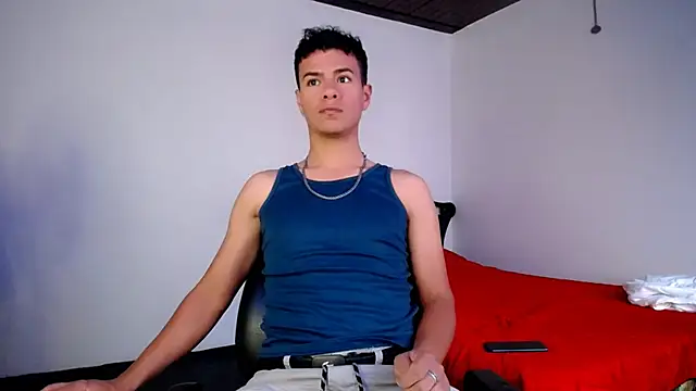 Snapshot of Deiby_casas chatting on January 1, 10:24 pm Deiby casas online show from January 1, 10:24 pm