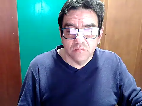 FernandoReuterG online show from December 2, 2:58 am