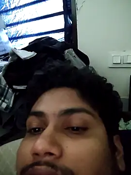 Snapshot of thebrownboi01 chatting on October 2, 2:26 am thebrownboi01 online show from October 2, 2:26 am