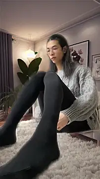 CrytinaSissyCrossdress online show from November 1, 1:09 am