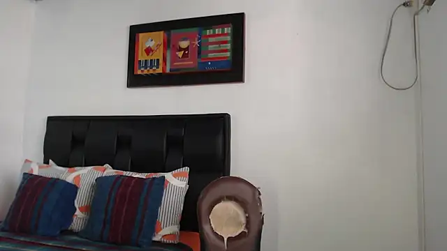 thommerxxx online show from January 17, 6:58 pm