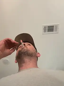 smokeymt420 online show from October 13, 9:43 pm