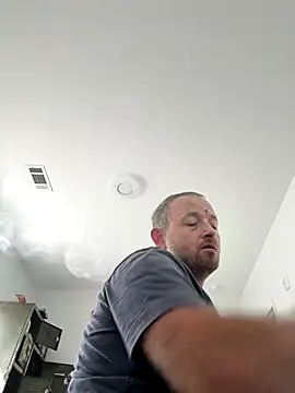 smokeymt420 online show from October 5, 2:54 pm