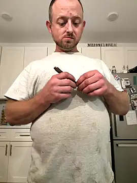 smokeymt420 online show from October 4, 6:18 am