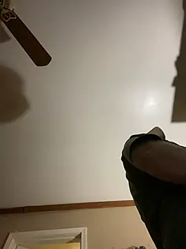 smokeymt420 online show from March 14, 6:10 am