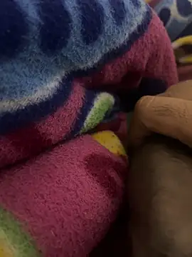 Snapshot of bigshow112 chatting on December 9, 8:40 pm bigshow112 online show from December 9, 8:40 pm