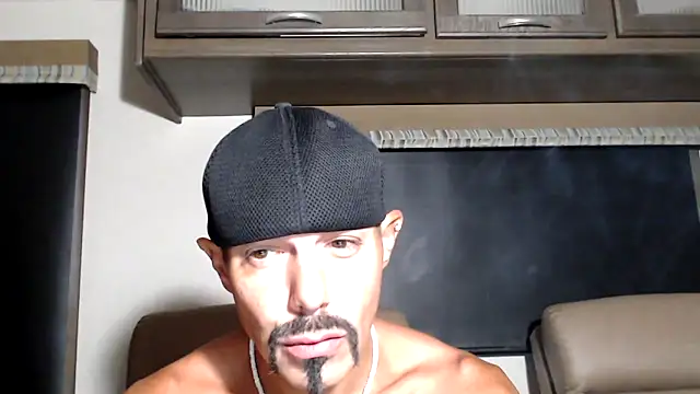 ThickD2C online show from March 21, 4:44 pm