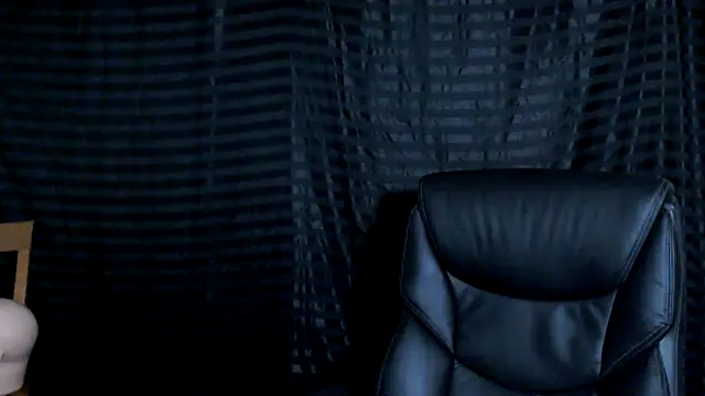 ThickD2C online show from February 26, 11:24 pm