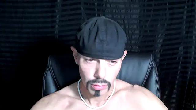 ThickD2C online show from January 30, 8:42 pm