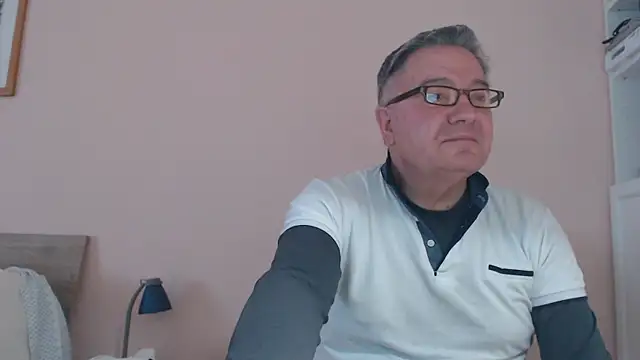 YOU6me online show from February 17, 9:24 am