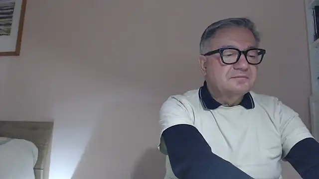 YOU6me online show from December 19, 3:42 pm