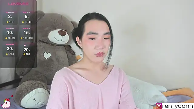 Ren yoon online show from October 31, 3:19 am