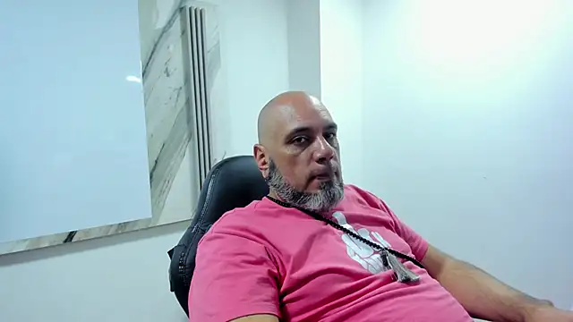 Myke Miller  online show from January 5, 9:03 pm